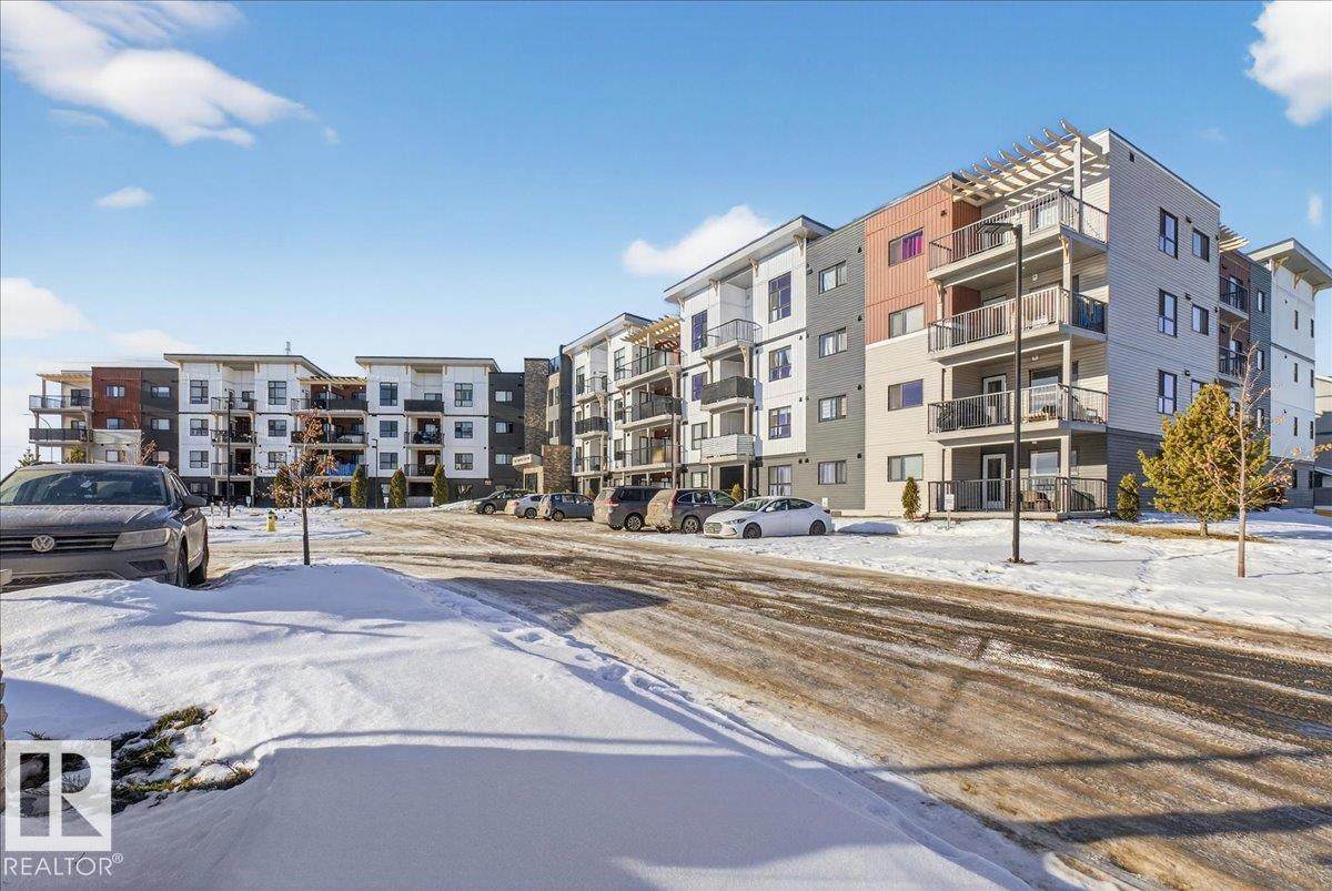 1506 Tamarack Boulevard - Photo 1