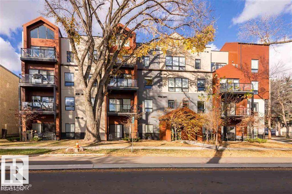 10006 83 Avenue - Photo 1