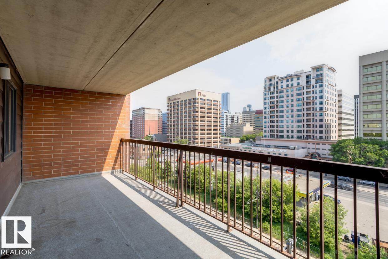 https://bt-photos.global.ssl.fastly.net/alberta/orig_boomver_1_E4475540-2.jpg