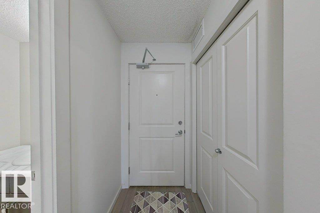 https://bt-photos.global.ssl.fastly.net/alberta/orig_boomver_1_E4477810-2.jpg