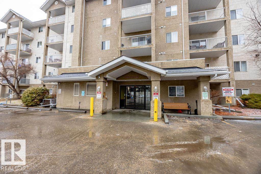 https://bt-photos.global.ssl.fastly.net/alberta/orig_boomver_1_E4478626-2.jpg