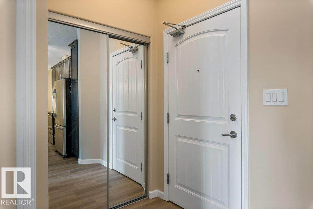 https://bt-photos.global.ssl.fastly.net/alberta/orig_boomver_1_E4478776-2.jpg