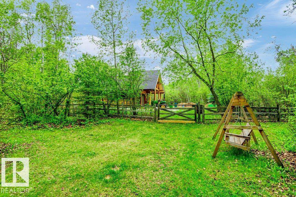 https://bt-photos.global.ssl.fastly.net/alberta/orig_boomver_1_E4478956-4.jpg