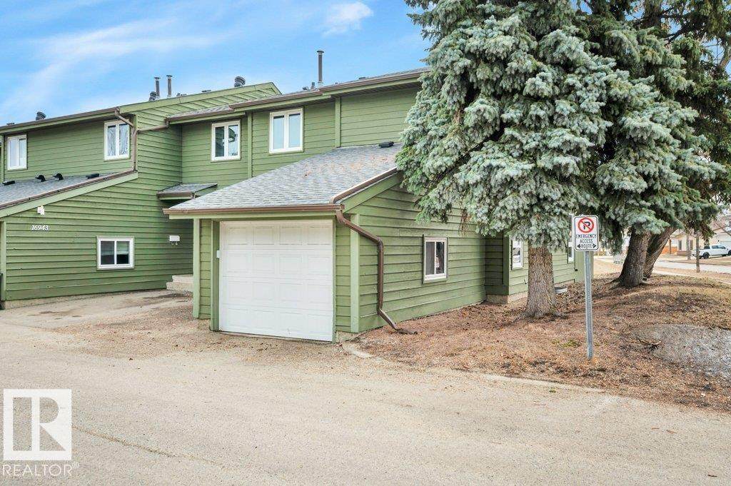https://bt-photos.global.ssl.fastly.net/alberta/orig_boomver_1_E4482885-2.jpg