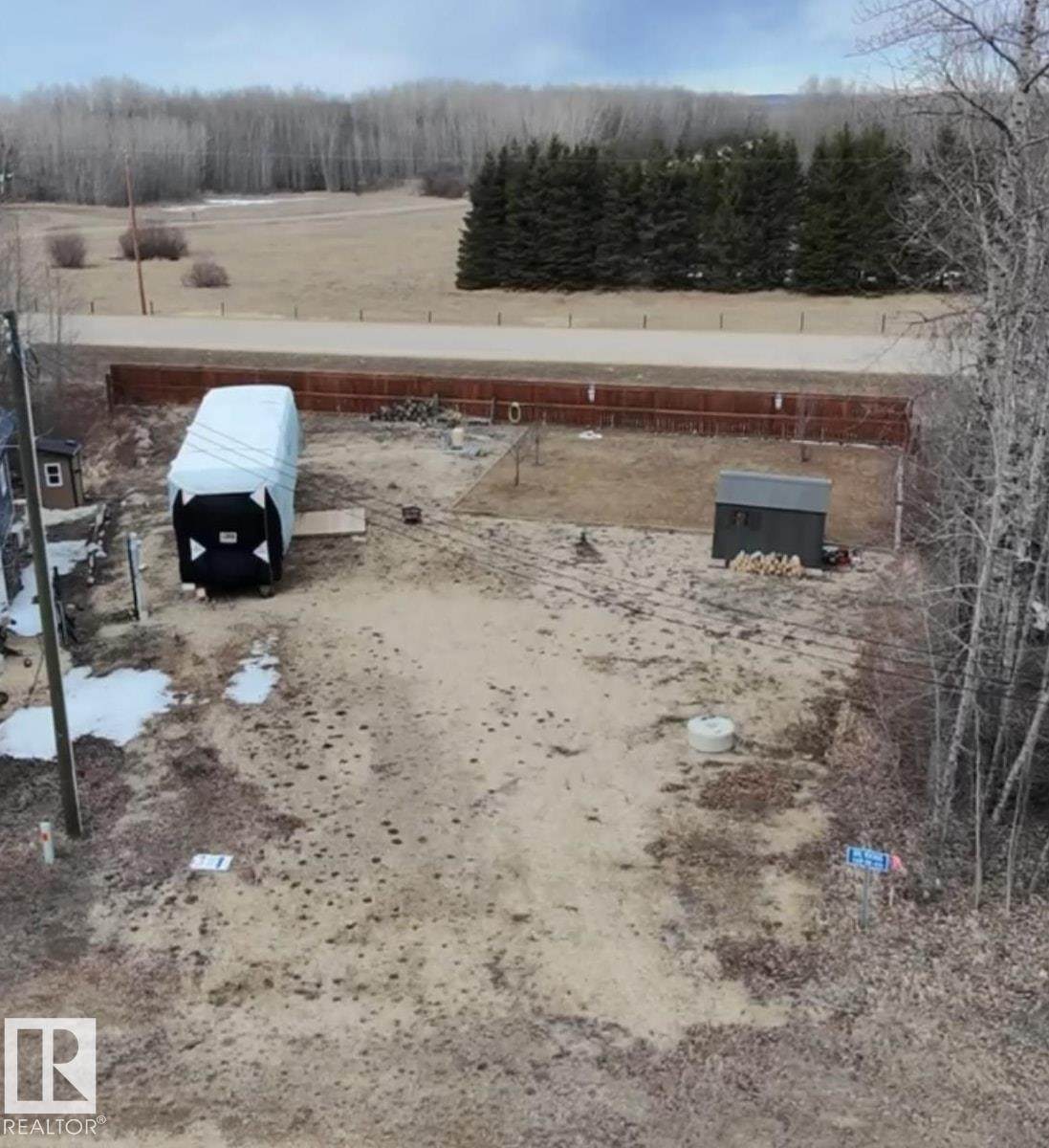 15065 Twp Road 470 - Photo 1