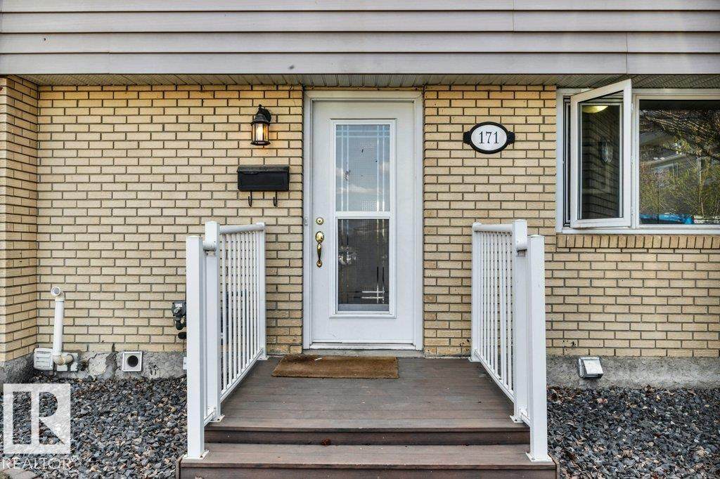 171 Royal Road - Photo 1