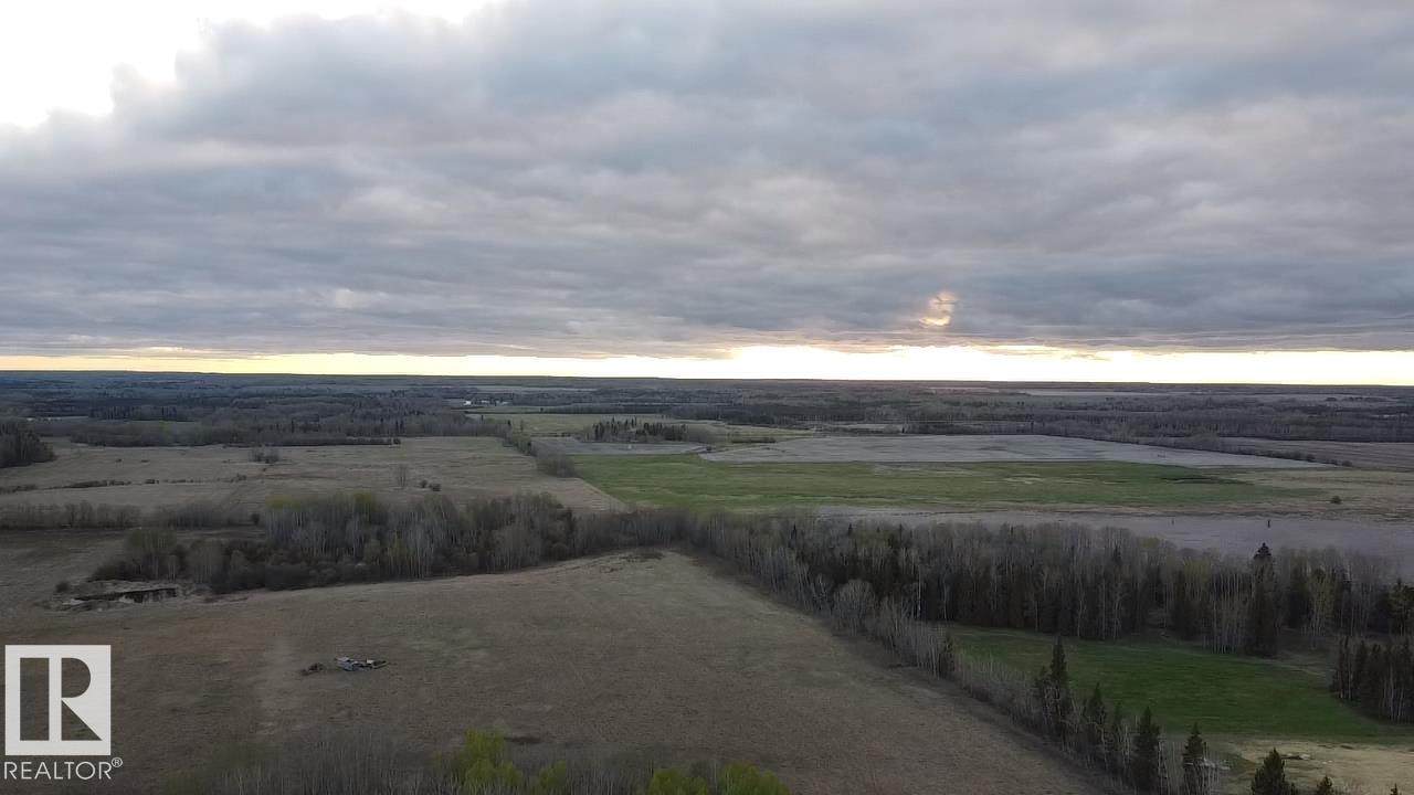 https://bt-photos.global.ssl.fastly.net/alberta/orig_boomver_1_E4489414-2.jpg