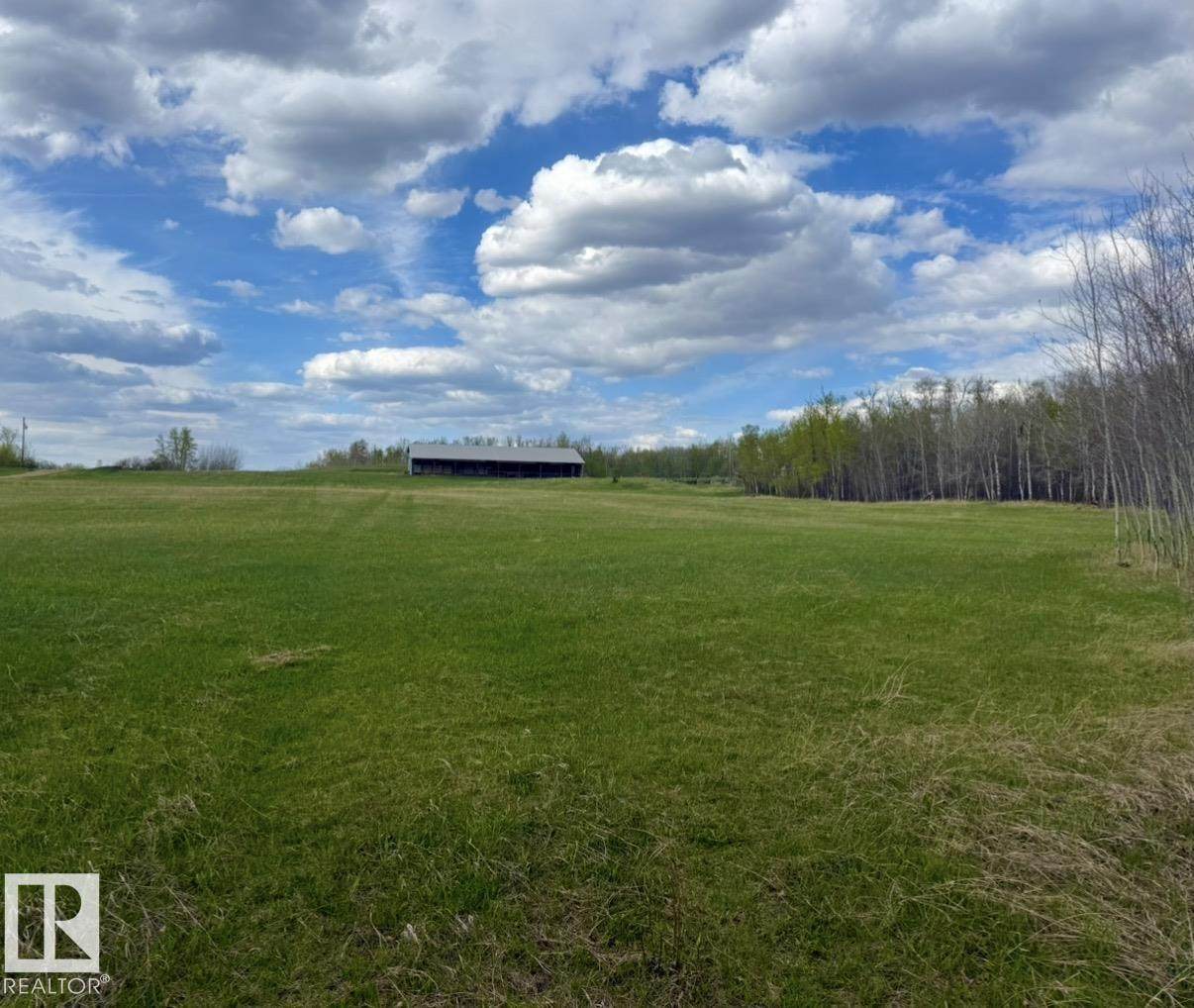 https://bt-photos.global.ssl.fastly.net/alberta/orig_boomver_1_E4489692-2.jpg