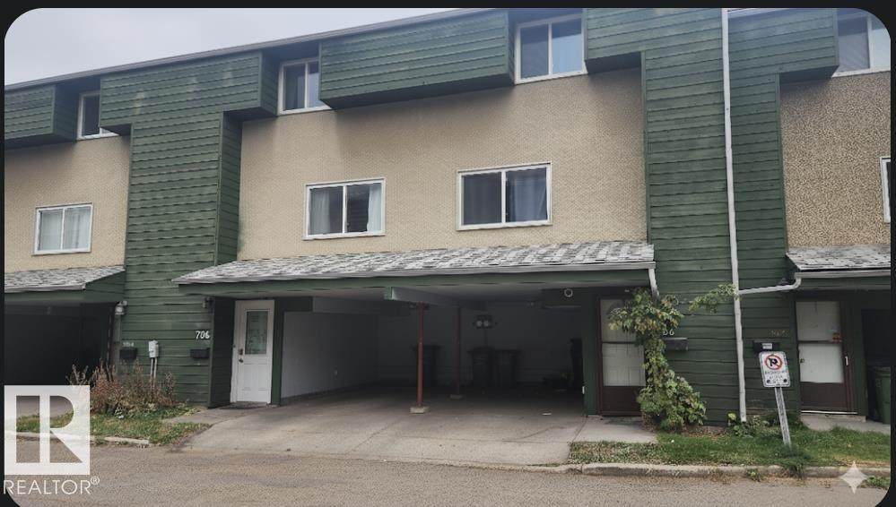 704 Abbottsfield Road - Photo 1