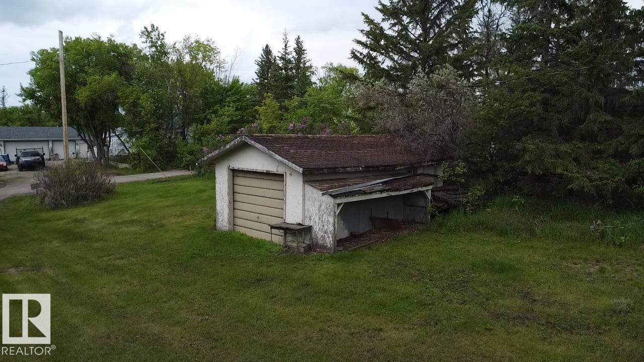 https://bt-photos.global.ssl.fastly.net/alberta/orig_boomver_1_E4492775-2.jpg