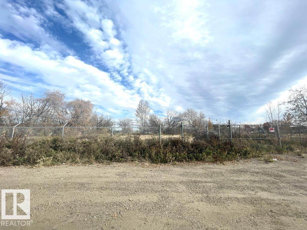 https://bt-photos.global.ssl.fastly.net/alberta/orig_boomver_1_E4494253-2.jpg