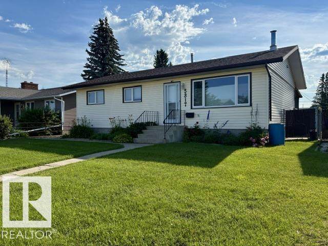 5817 52 Street - Photo 1