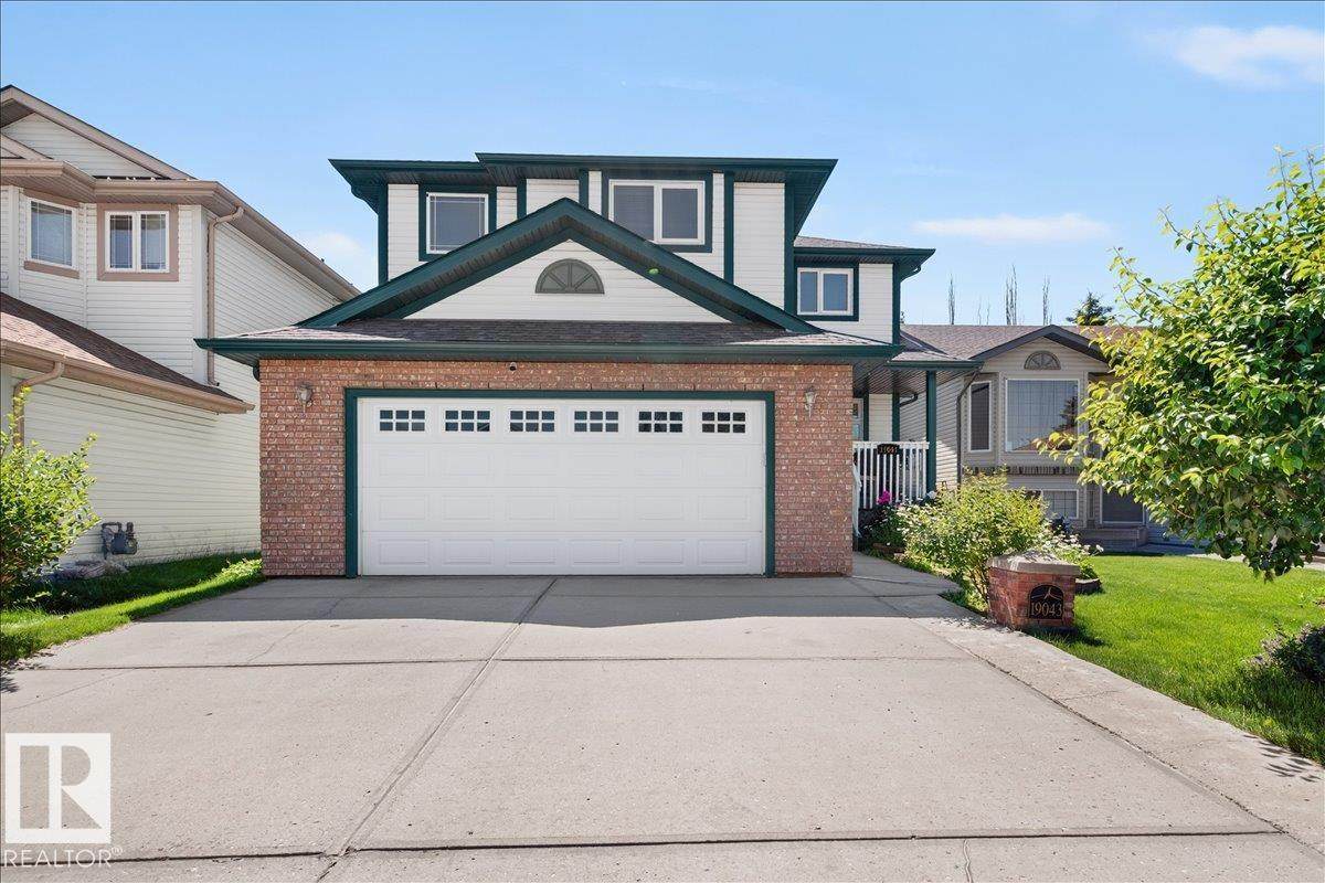 19043 49 Avenue - Photo 1