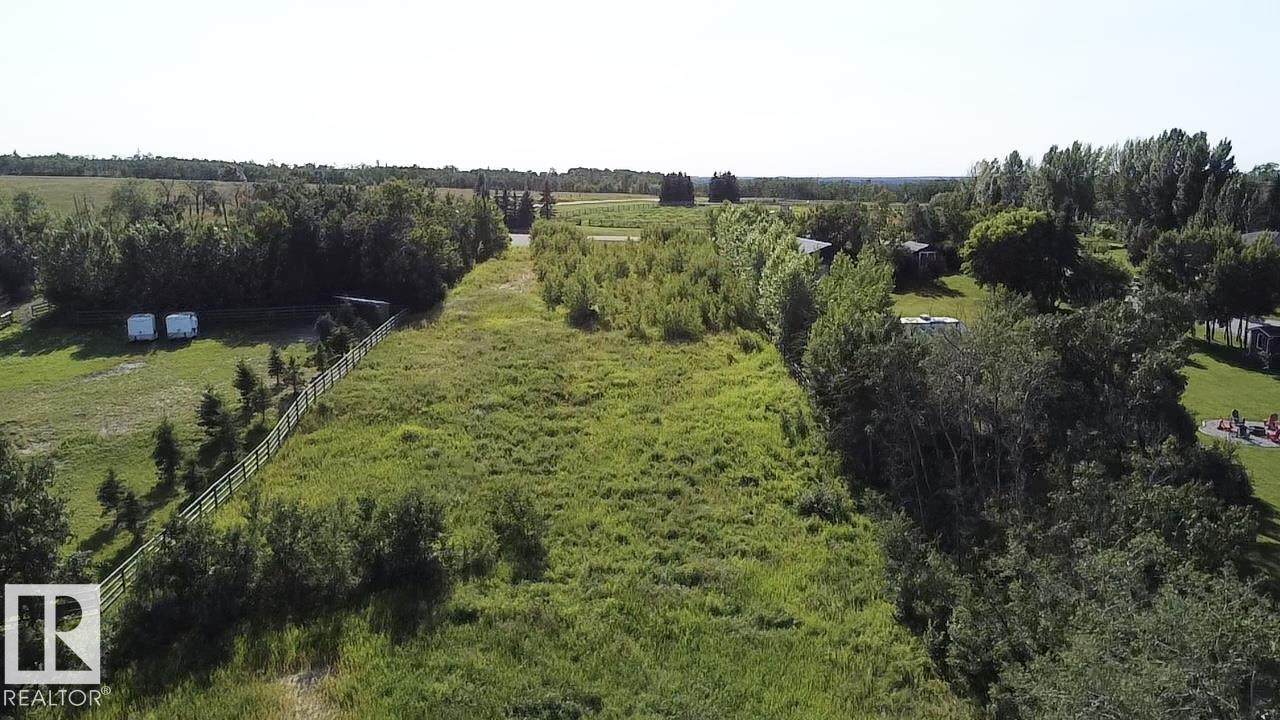 https://bt-photos.global.ssl.fastly.net/alberta/orig_boomver_1_E4499313-2.jpg