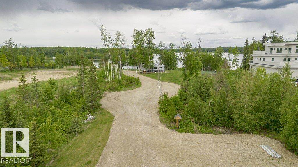 https://bt-photos.global.ssl.fastly.net/alberta/orig_boomver_1_E4499881-2.jpg
