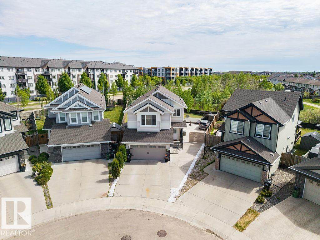 13703 166 Avenue - Photo 1