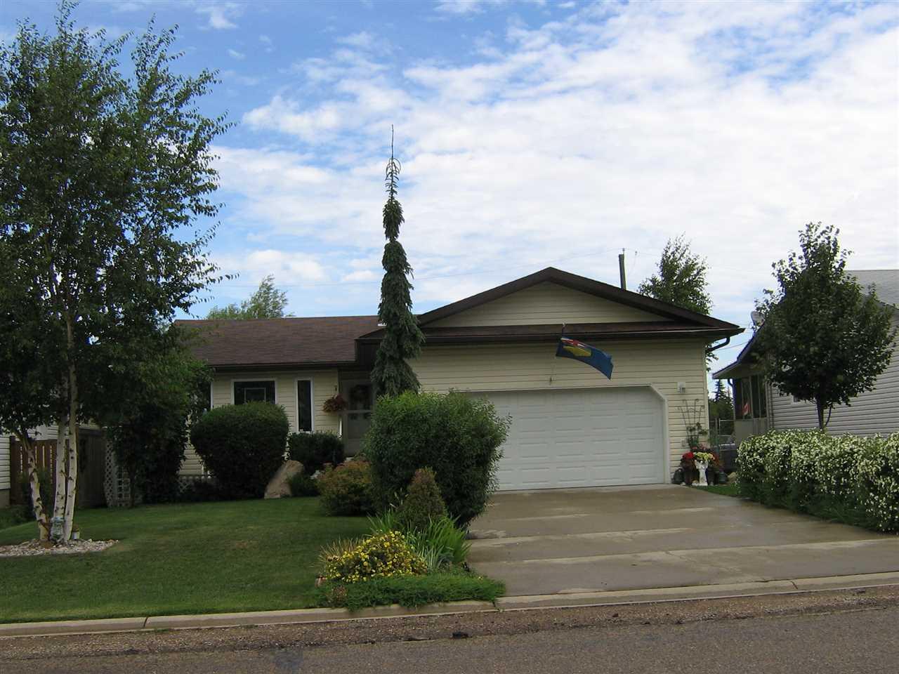 5332 54 Avenue - Photo 1