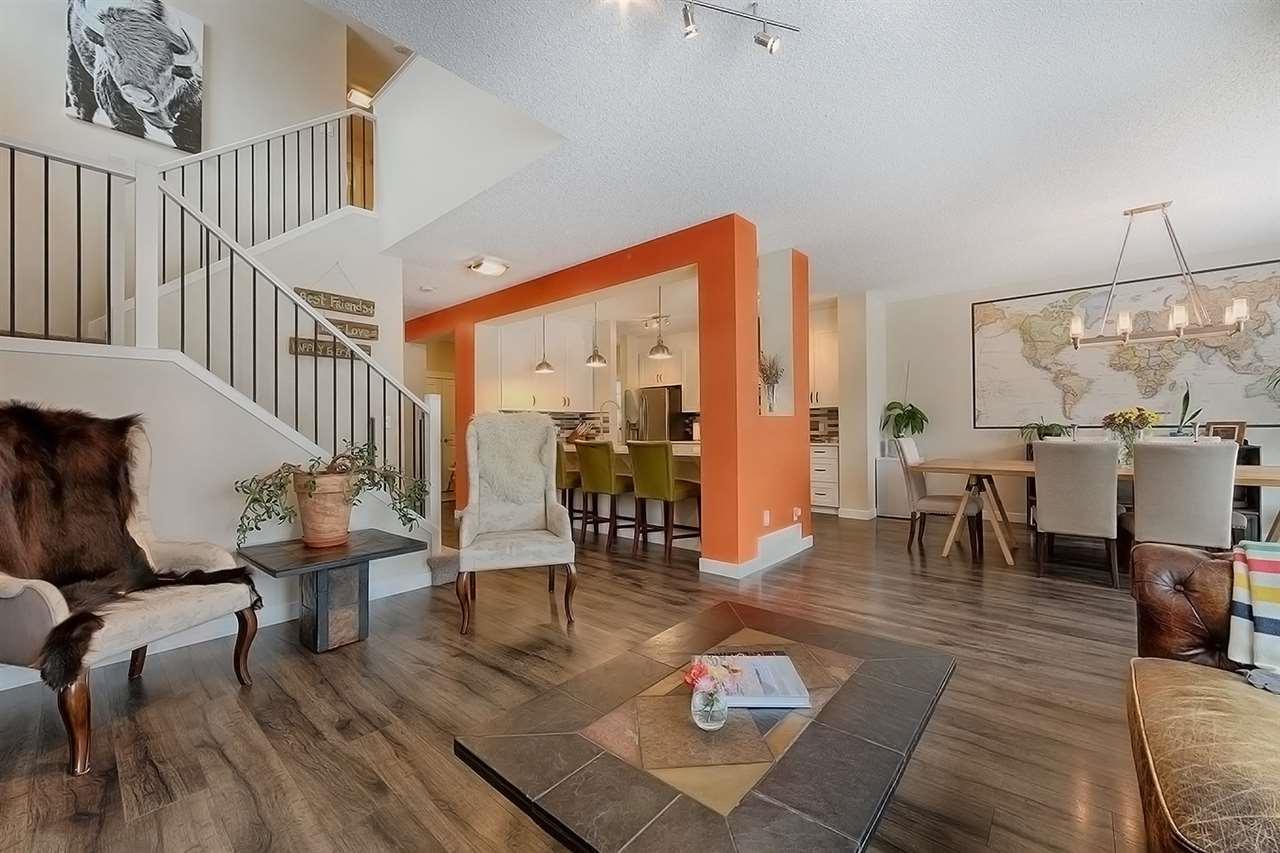 20643 130 Ave - Photo 1
