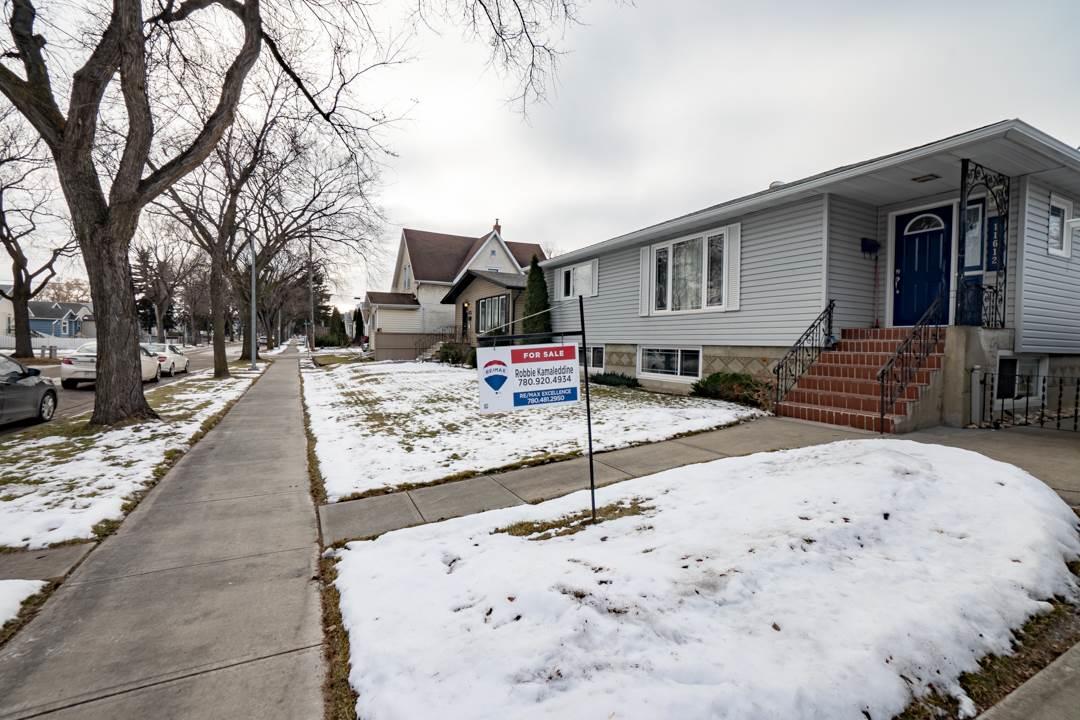 11612 83 Street - Photo 1