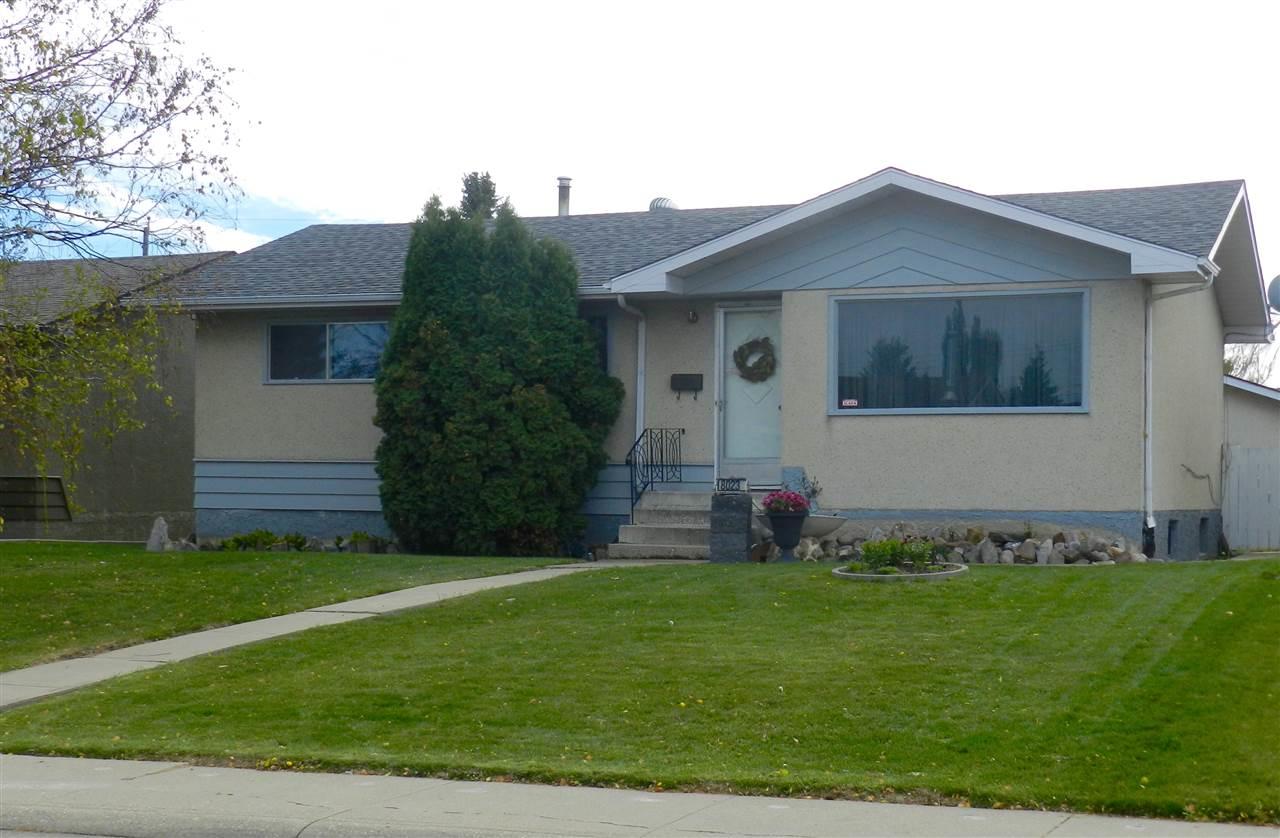 8023 135A Avenue - Photo 1