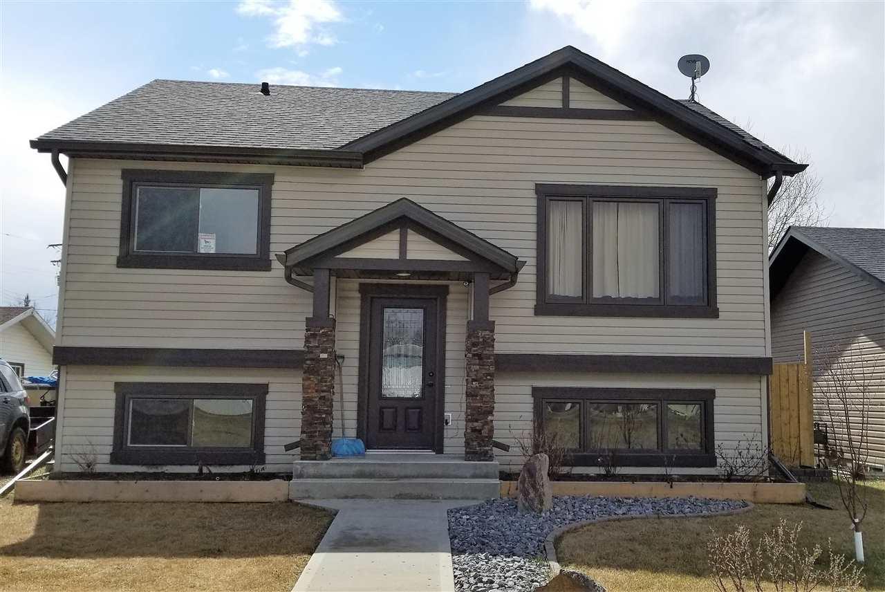 5311 49 Avenue - Photo 1
