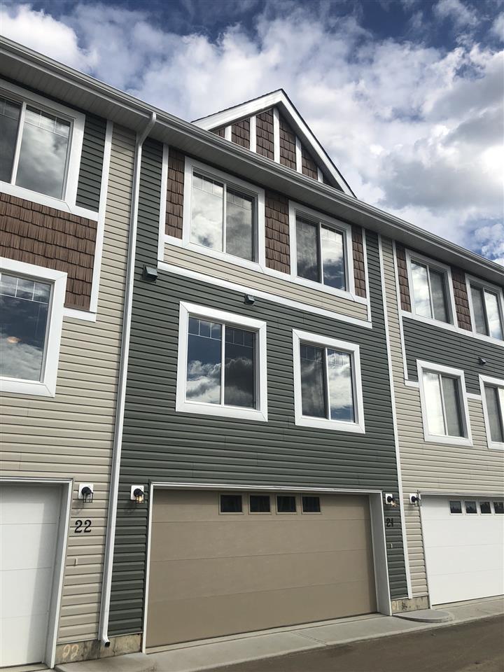 21 2922 Maple Way - Photo 1