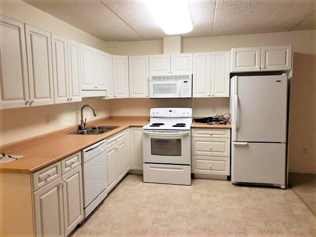 305 4004 47 Street - Photo 1