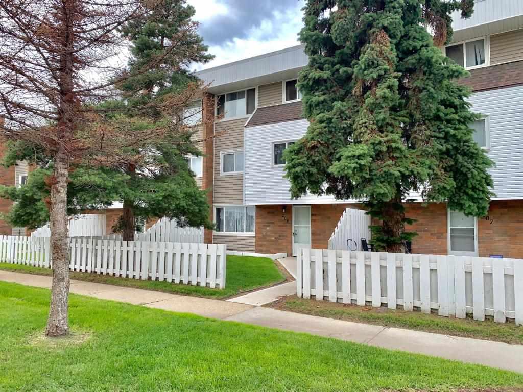 208 2908 116A Avenue - Photo 1