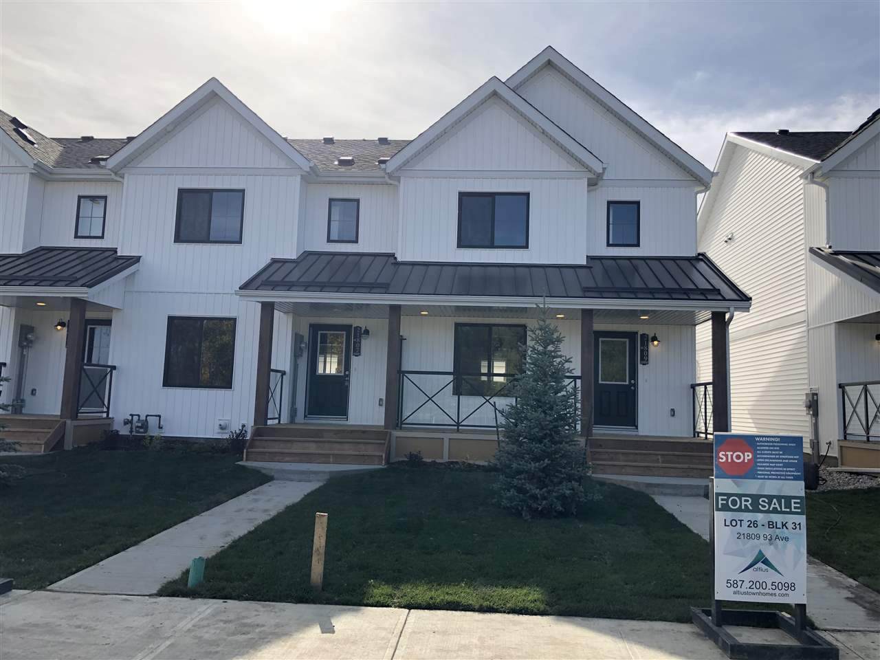 21809 93 Avenue - Photo 1