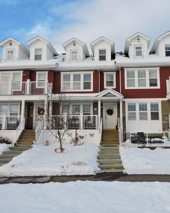 204 Robinson Drive - Photo 1