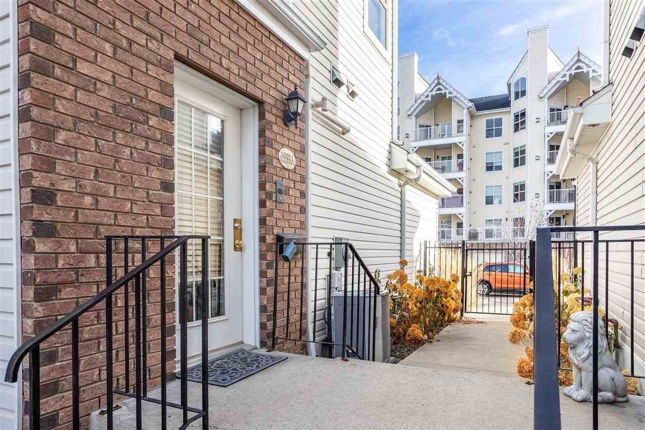 10211 111 Street - Photo 1