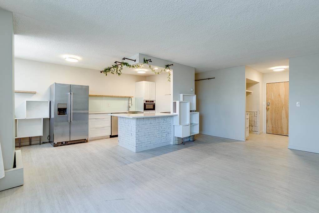 215 13910 Stony Plain Road - Photo 1