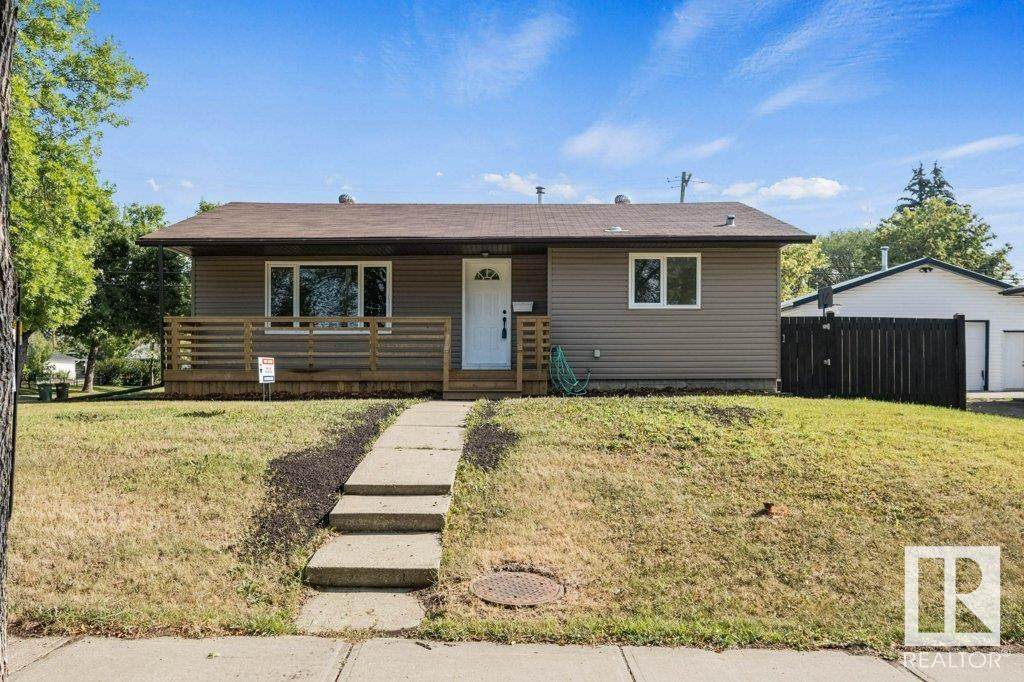 81 Grosvenor Boulevard - Photo 1