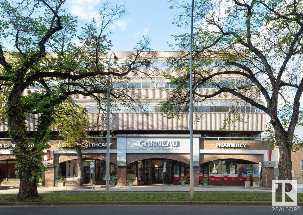 11044 82 Avenue - Photo 1