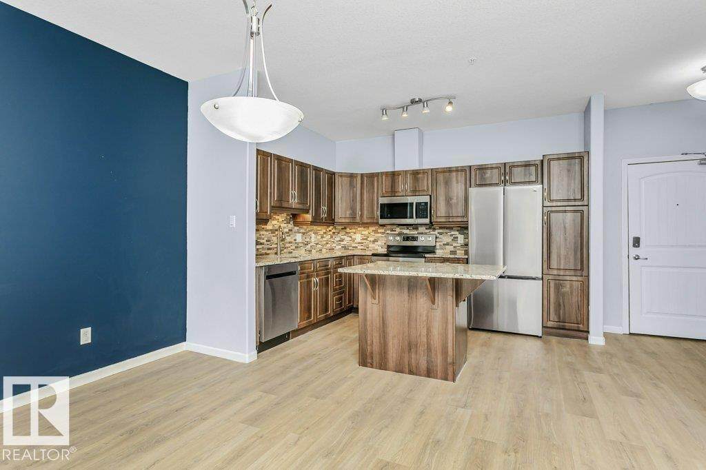 2503 Hanna Crescent - Photo 1