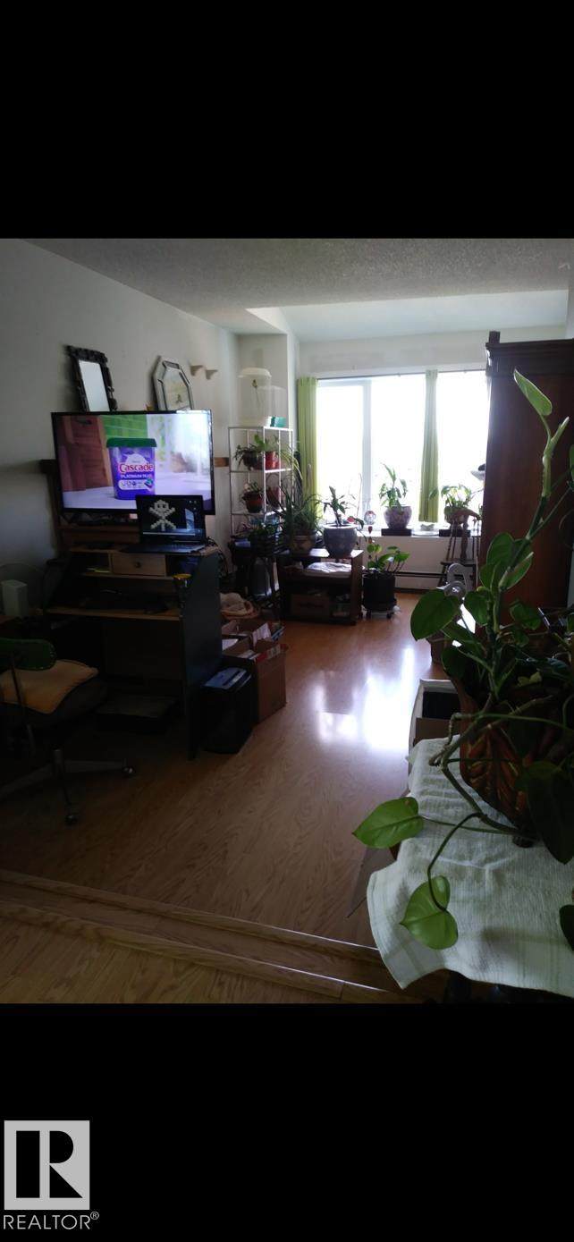 https://bt-photos.global.ssl.fastly.net/alberta/orig_boomver_2_E4476069-2.jpg