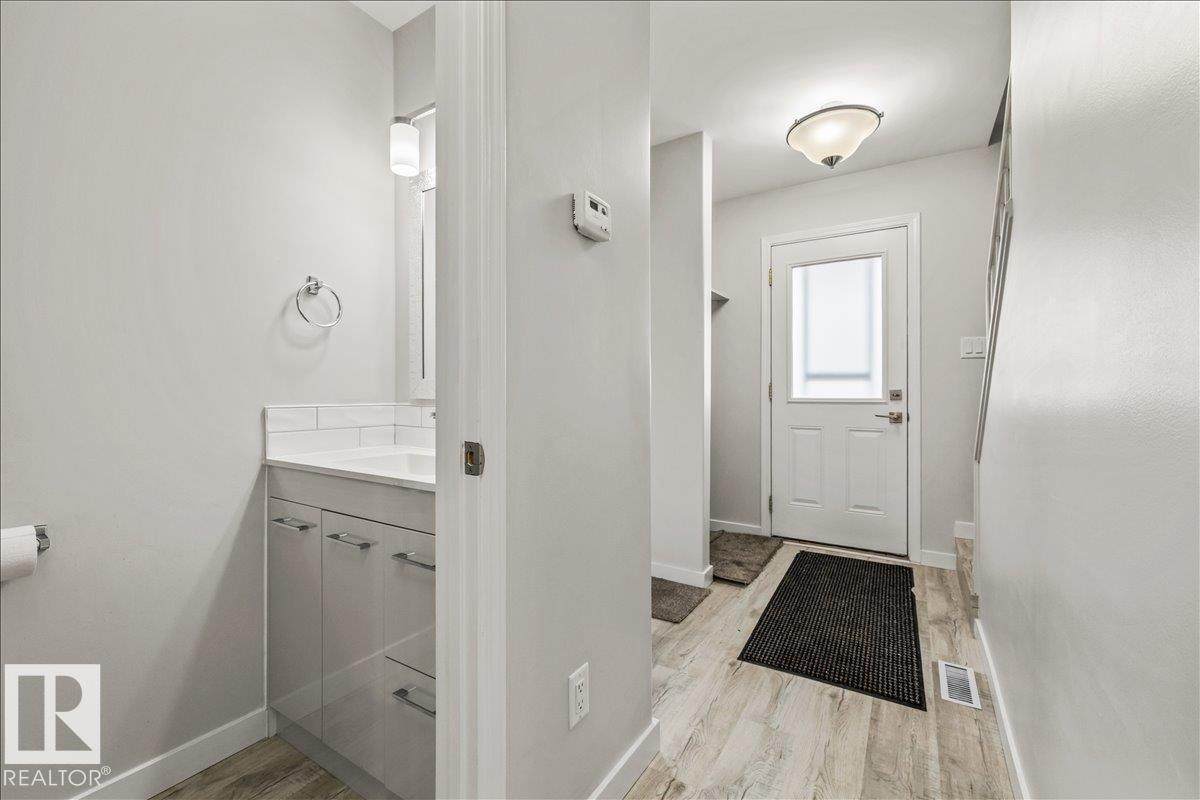 https://bt-photos.global.ssl.fastly.net/alberta/orig_boomver_2_E4481637-2.jpg