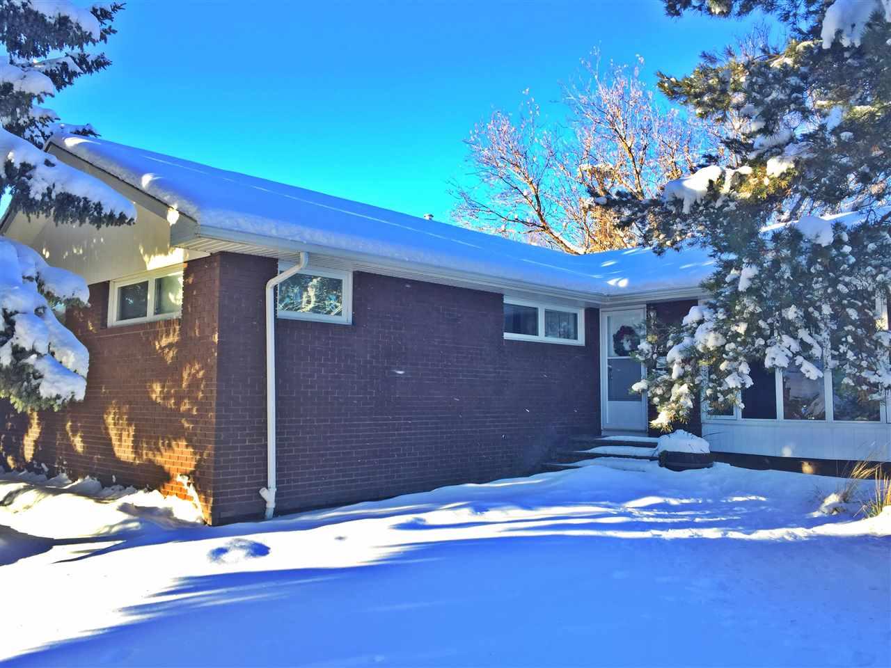 14812 84 Avenue - Photo 1