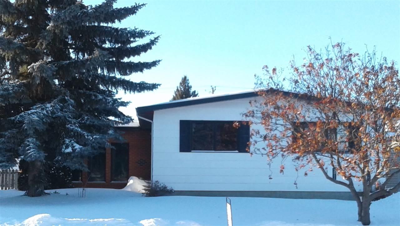 5008 45 Street - Photo 1