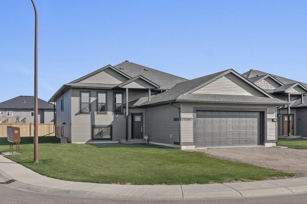 4510 65 Avenue - Photo 1