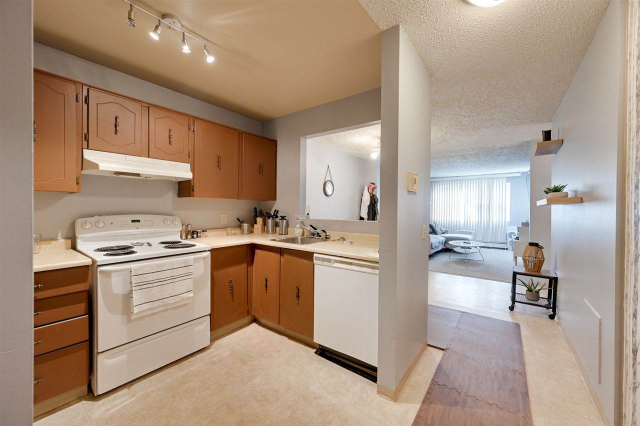 201 14916 26 Street - Photo 1