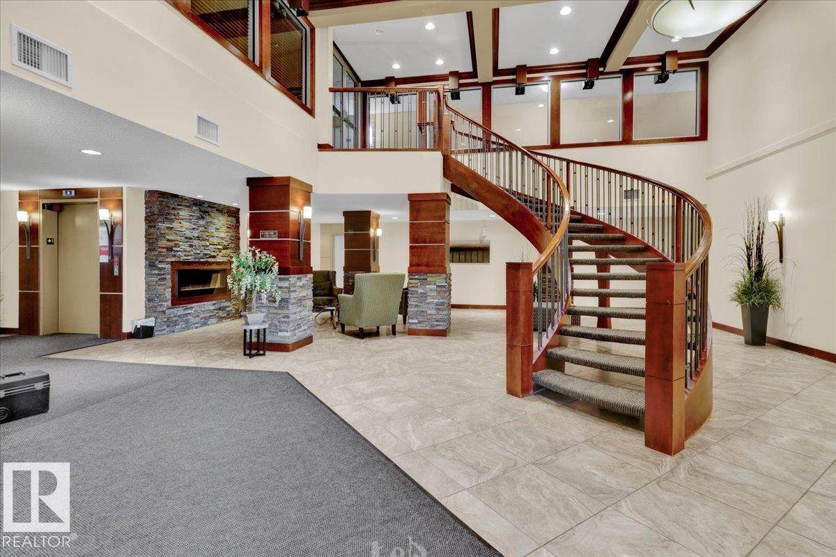 4450 Mccrae Avenue - Photo 1