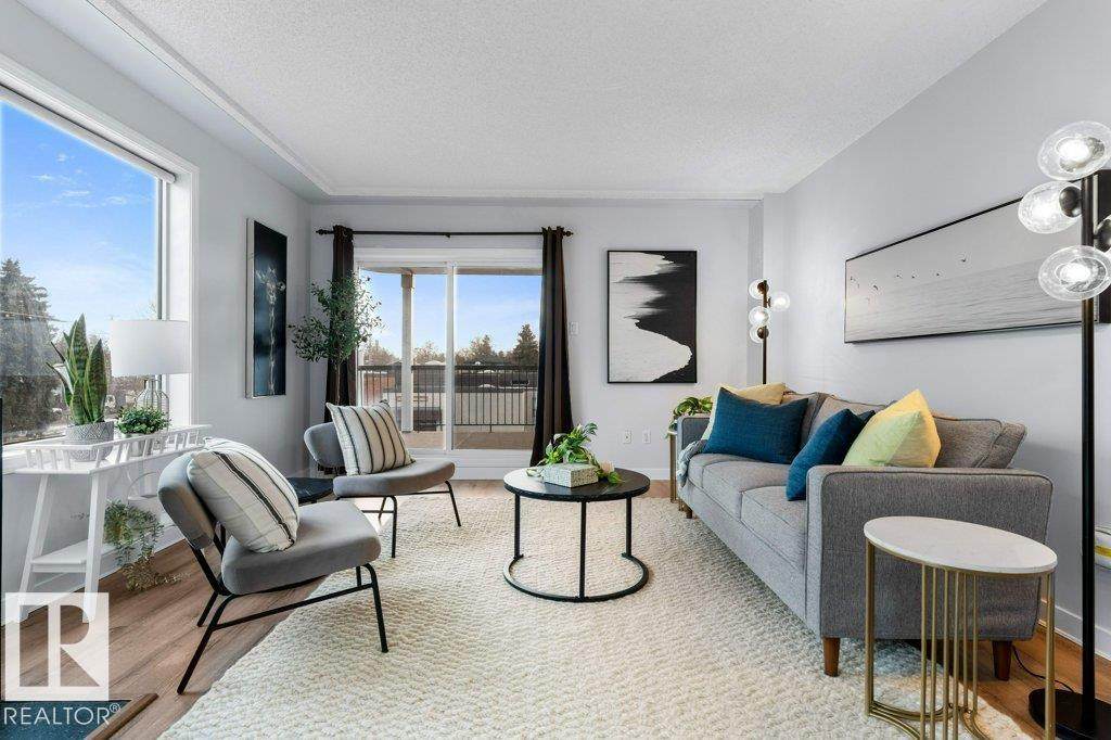 10816 76 Avenue - Photo 1