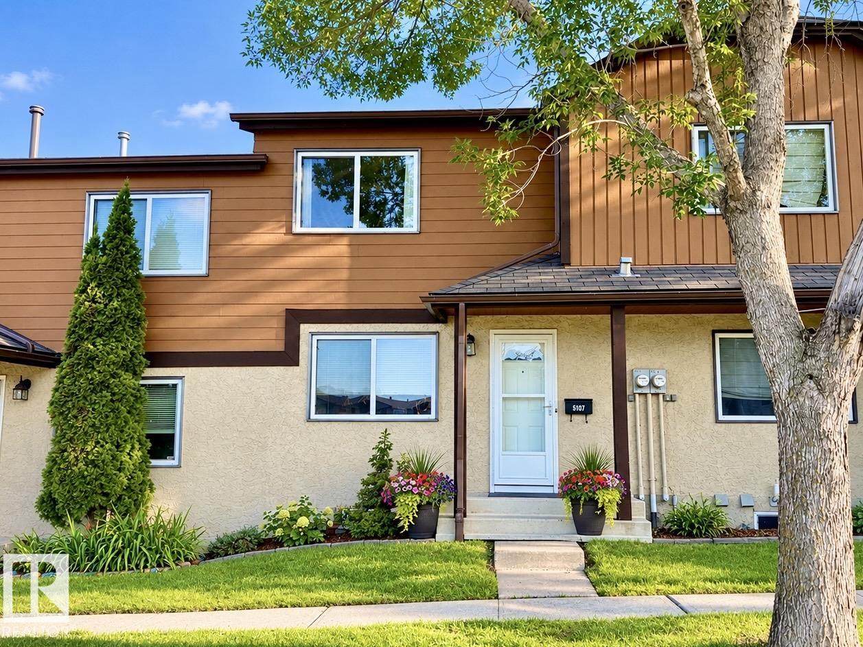 5107 146 Avenue - Photo 1