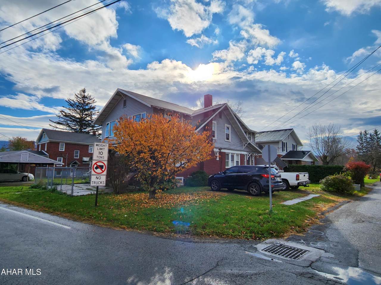 649-653 Shamrock Lane - Photo 1