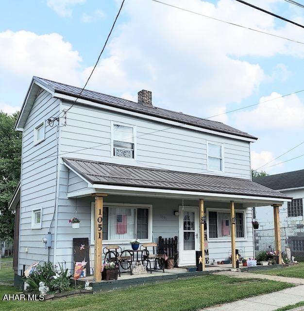 1051 Cambria Street - Photo 1