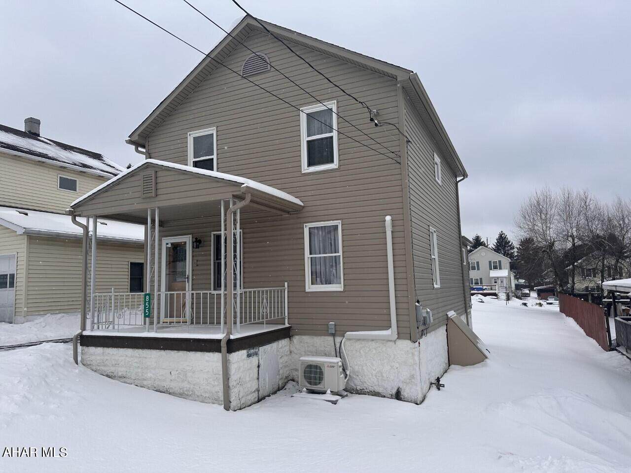 855 Eighth Street - Photo 1