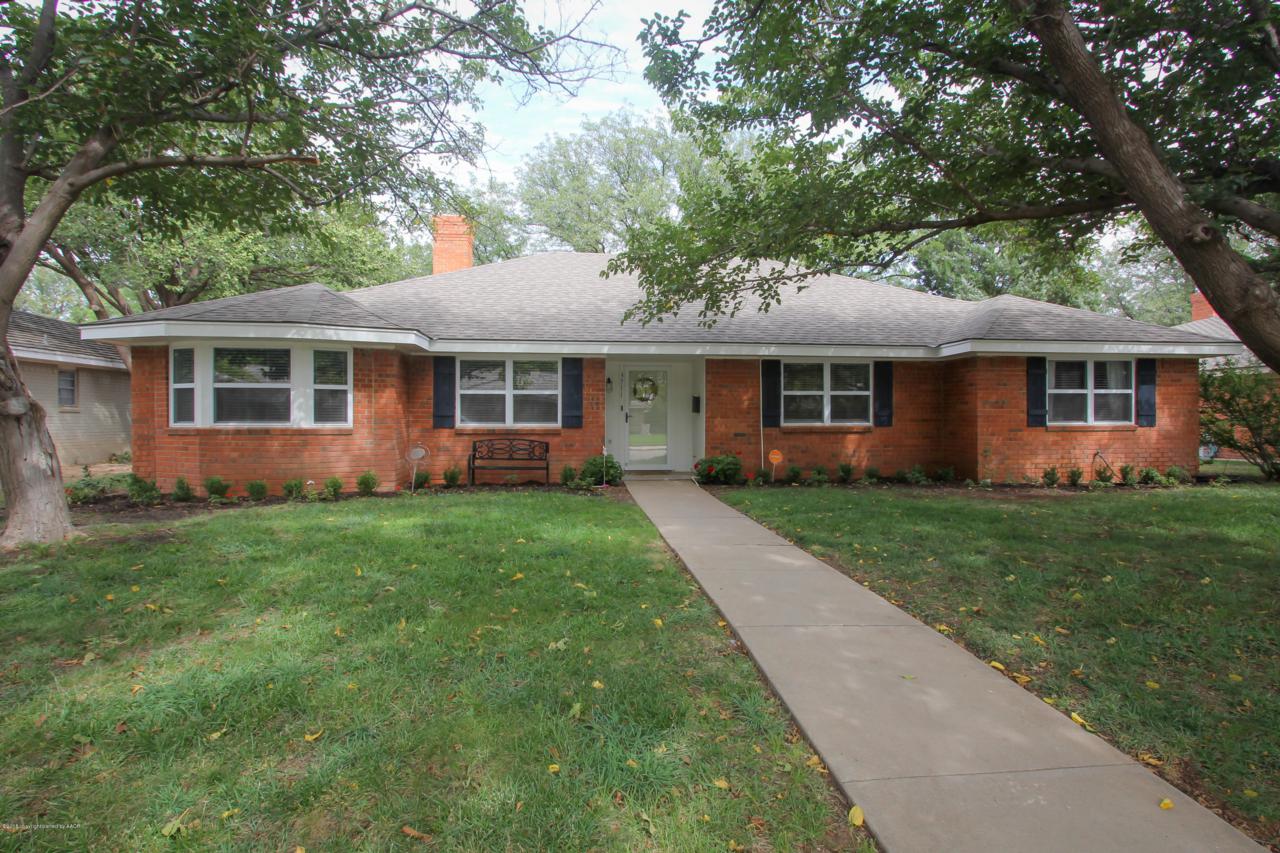 3711 Huntington Dr - Photo 1