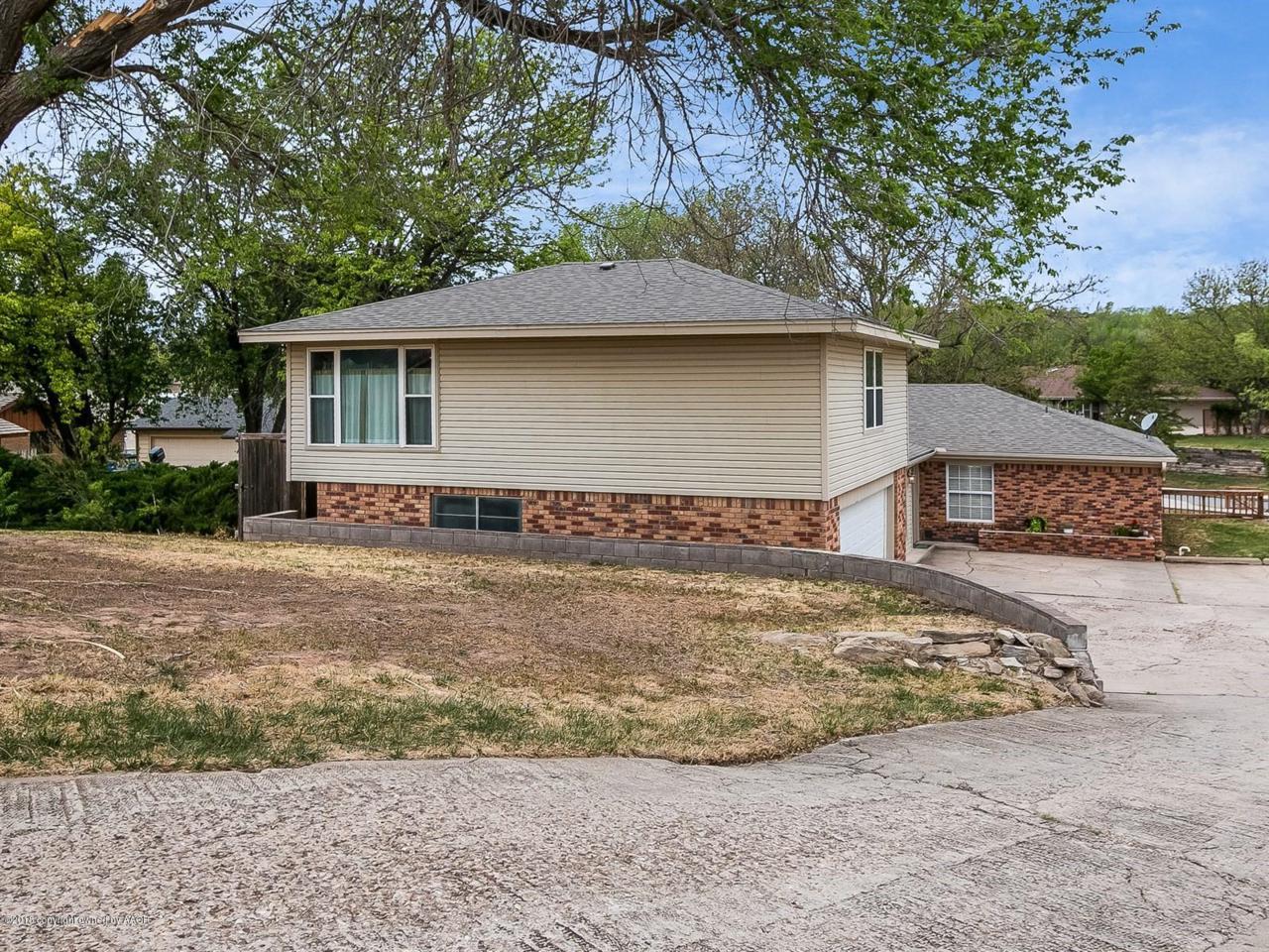 154 Dolphin Ter - Photo 1