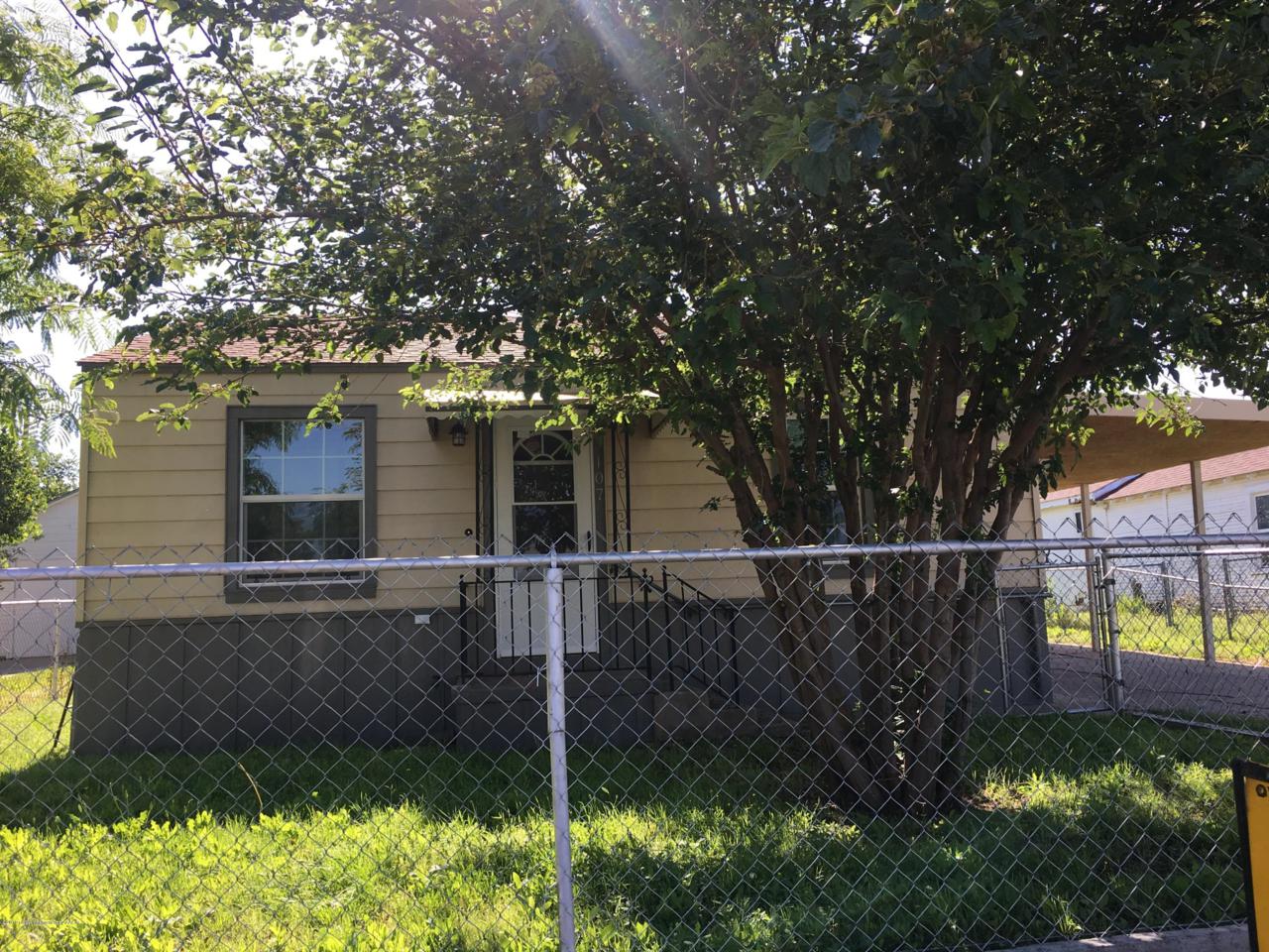 107 Virginia St - Photo 1